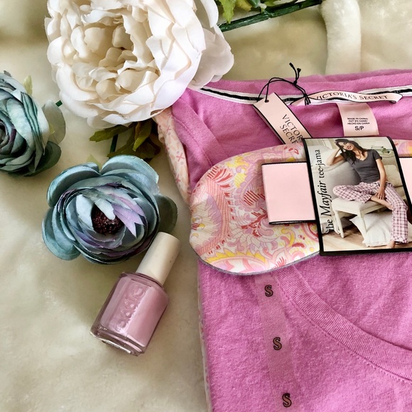 Victoria's Secret Other - Victoria’s Secret Pajama set SIZE Small